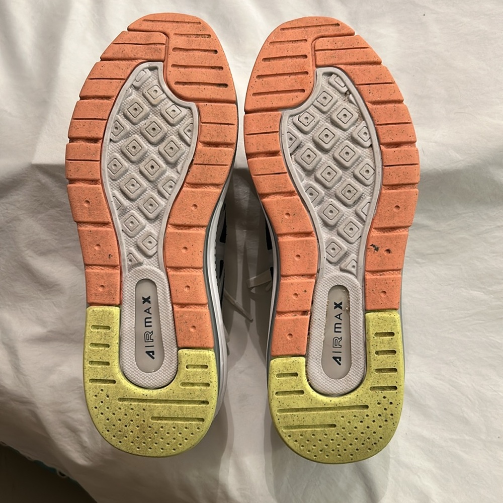 Nike Air Max Genome - Picture 5 of 7
